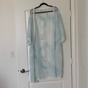 LulaRoe Chloe Kimono with Lace Trim